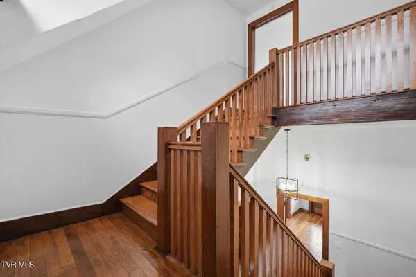 $899,999 | 243 Mason Place Northwest, Abingdon, VA 24210