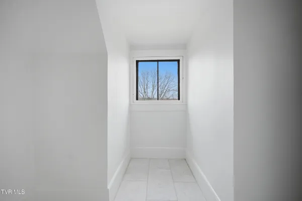 $899,999 | 243 Mason Place Northwest, Abingdon, VA 24210