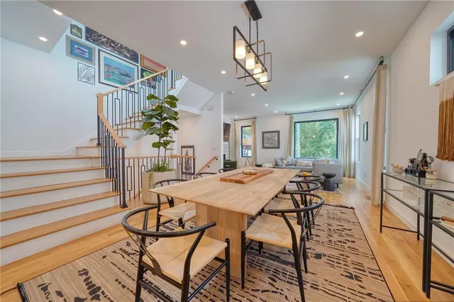 a view of a livingroom and dining room