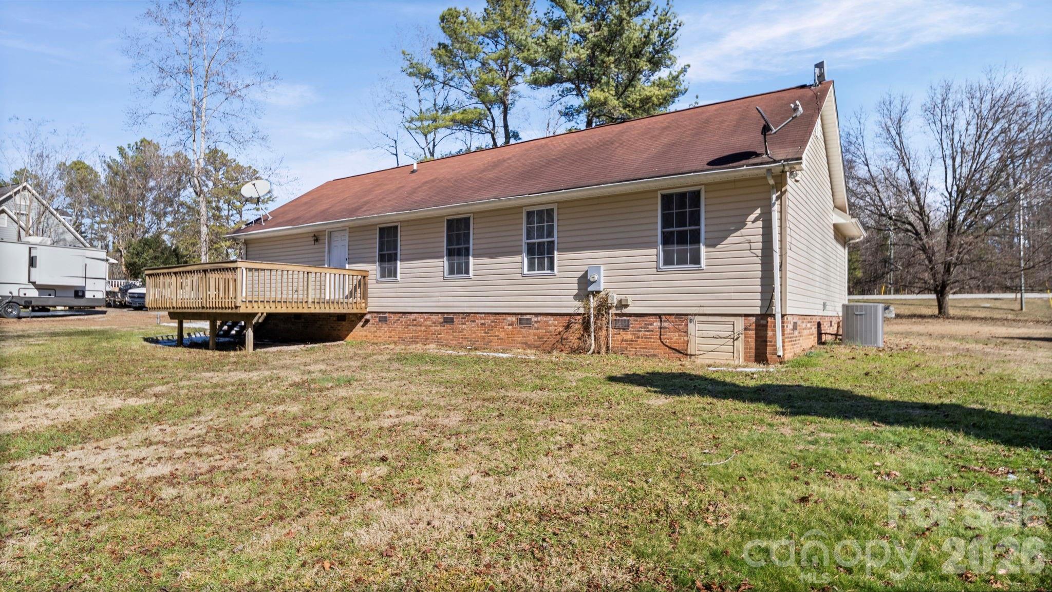 865 Highway 161 Clover, SC 29710 - Photo 32 of 34