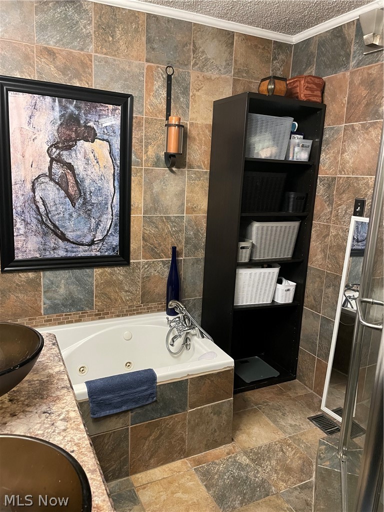 1040 East Calla Road Youngstown, OH 44514 - Photo 24 of 43 Gallery Image 24