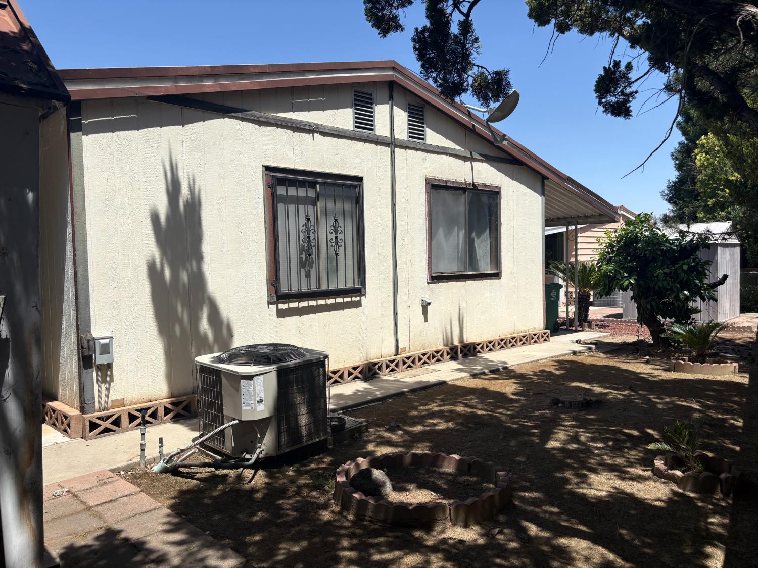 1300 West Olson Avenue, Unit 127 Reedley, CA 93654 - Photo 38 of 39