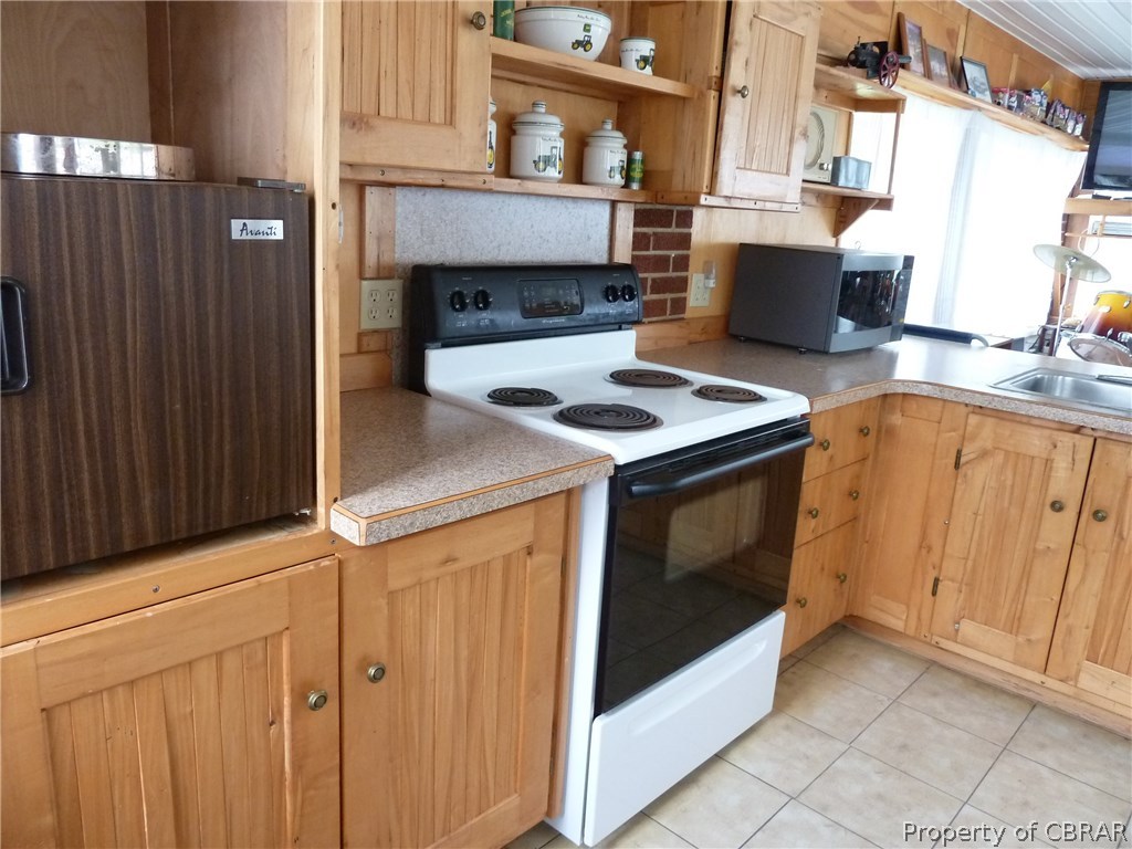 2464 Old Ferry Road Hudgins, VA 23076 - Photo 39 of 48