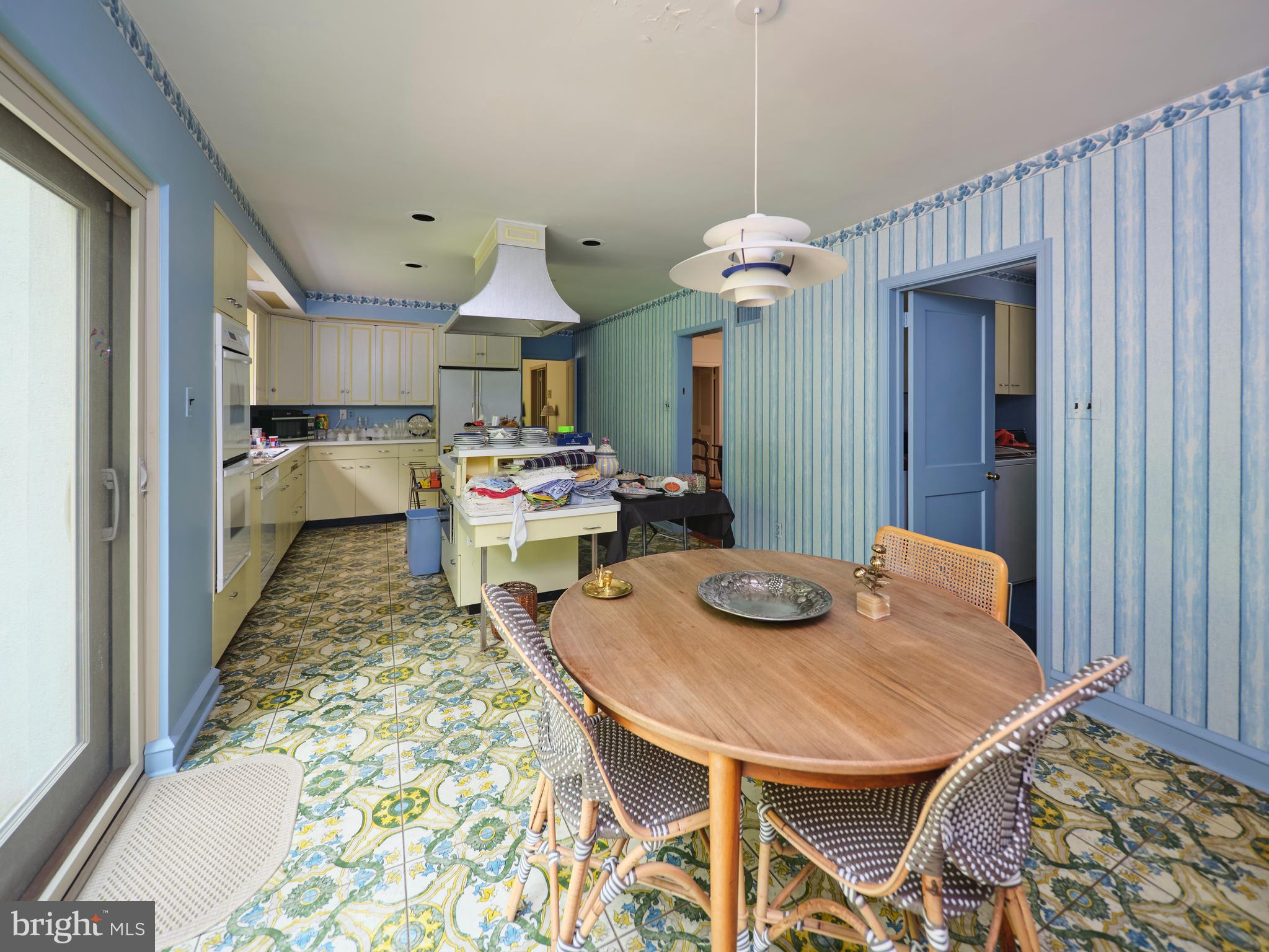 1238 Meadowbank Road Villanova, PA 19085 - Photo 7 of 26 Kitchen