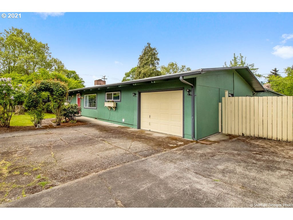 1540 Santa Rosa Street Eugene, OR 97404 - Photo 1 of 27 Gallery Image 1