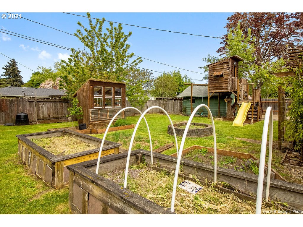 1540 Santa Rosa Street Eugene, OR 97404 - Photo 22 of 27 Gallery Image 22