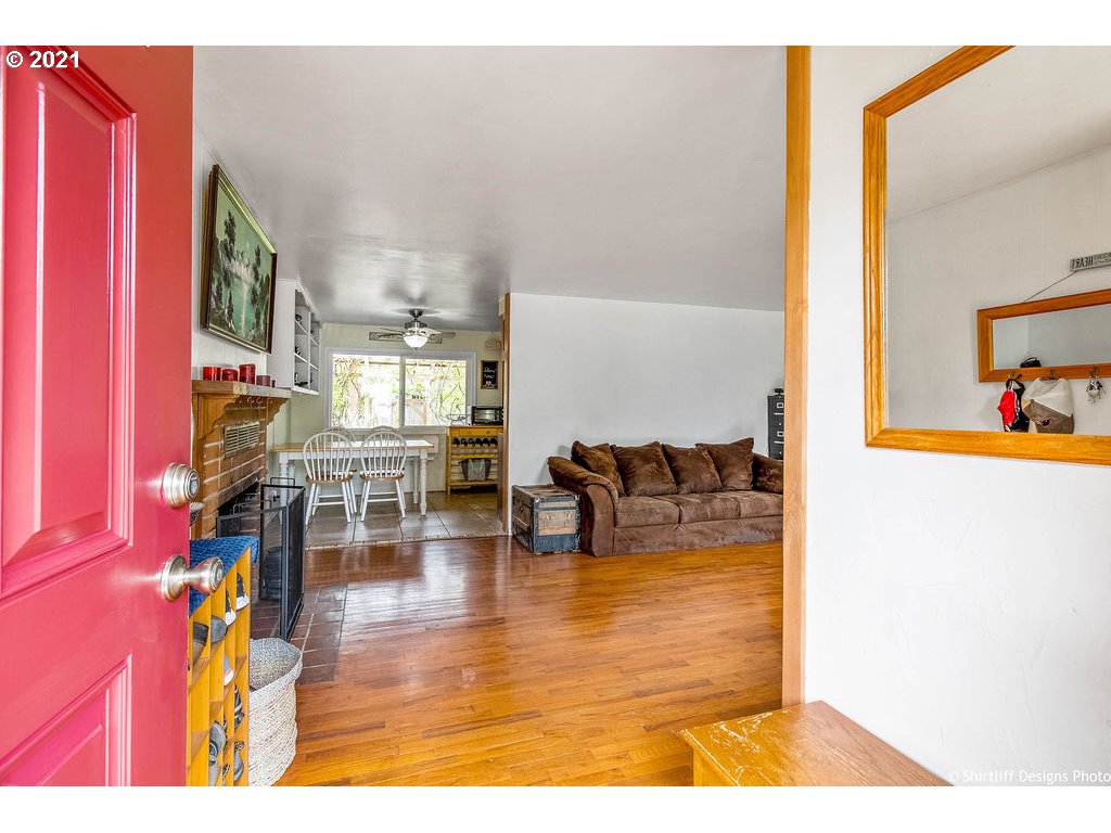 1540 Santa Rosa Street Eugene, OR 97404 - Photo 4 of 27 Gallery Image 4