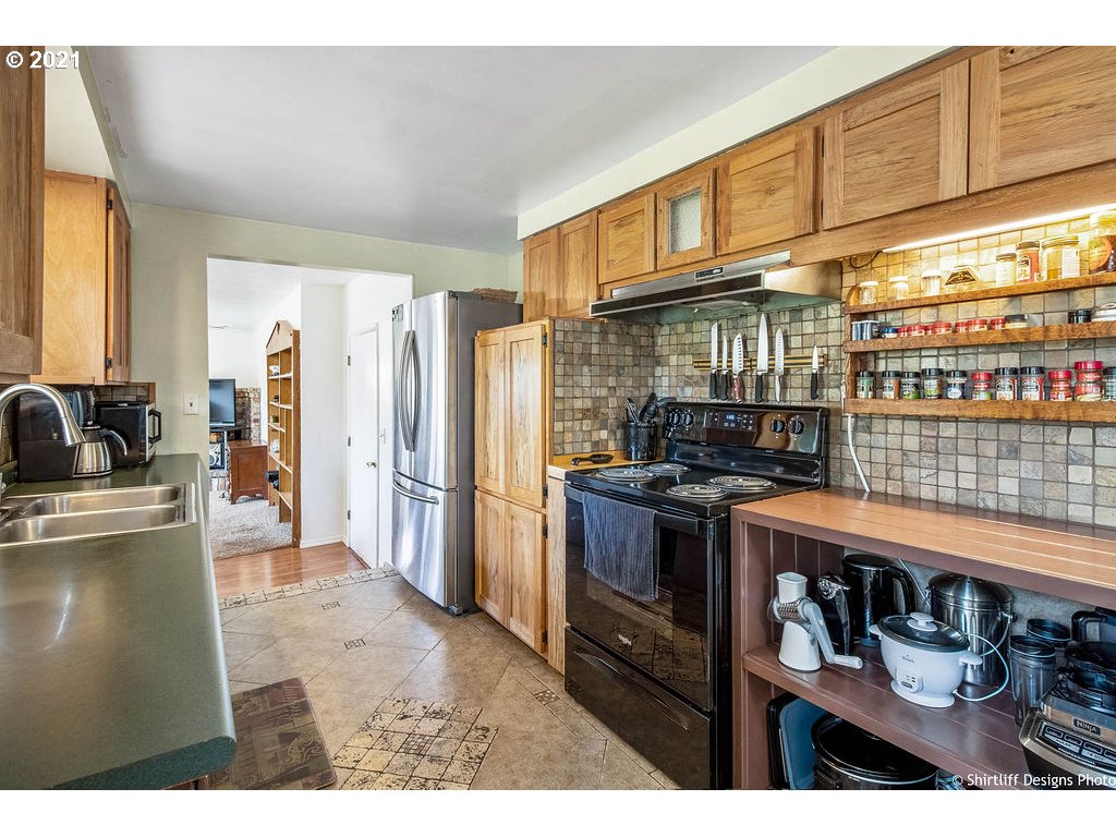 1540 Santa Rosa Street Eugene, OR 97404 - Photo 7 of 27 Gallery Image 7