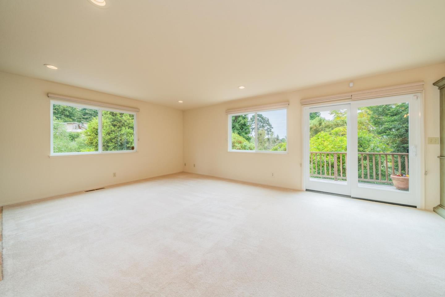 533 La Honda Drive Aptos, CA 95003 - Photo 21 of 44 a view of an empty room with a window
