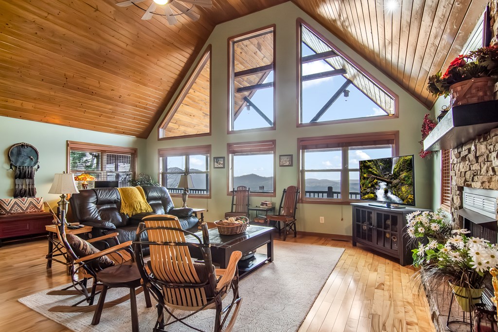 62 Trophy Buck Point Murphy, NC 28906 - Photo 13 of 46 a dining room with furniture window and outdoor view