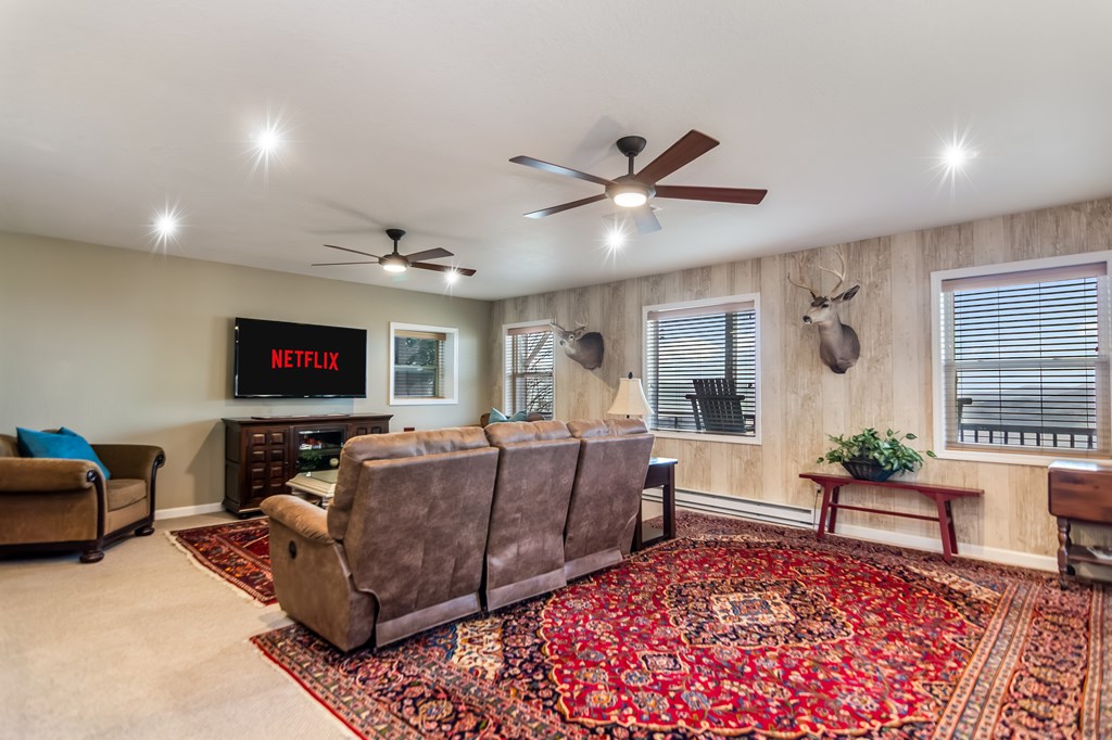62 Trophy Buck Point Murphy, NC 28906 - Photo 26 of 46 a living room with furniture and a flat screen tv