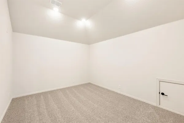 $639,990 | 3204 Emerald Trace Drive, Denton, TX 76226