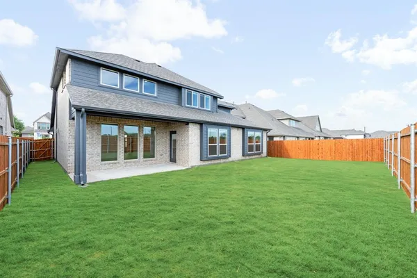 $639,990 | 3204 Emerald Trace Drive, Denton, TX 76226