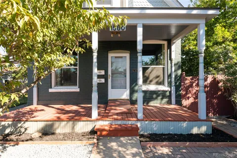 $550,000 | 1580 Dallas Street, Aurora, CO 80010