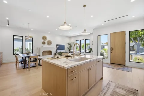 $2,799,000 | 4221 Sunnyside Avenue, Los Angeles, CA 90066
