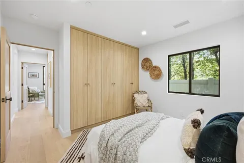 $2,799,000 | 4221 Sunnyside Avenue, Los Angeles, CA 90066