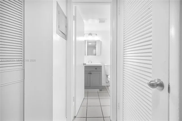 $2,150 | 7550 Stirling Road, Unit C404, Davie, FL 33024