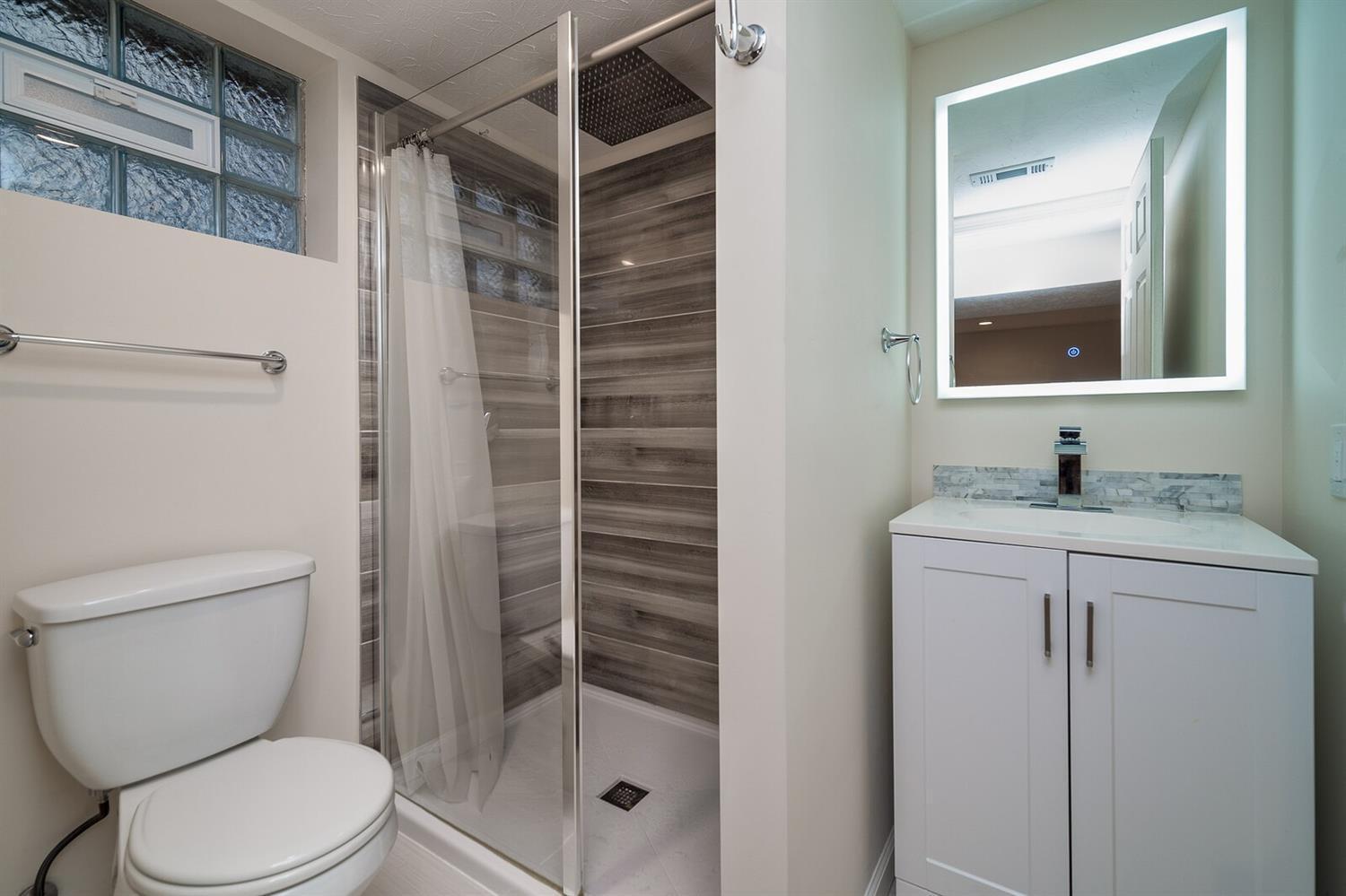 6043 Red Bank Road Cincinnati, OH 45213 - Photo 31 of 40 Gallery Image 31