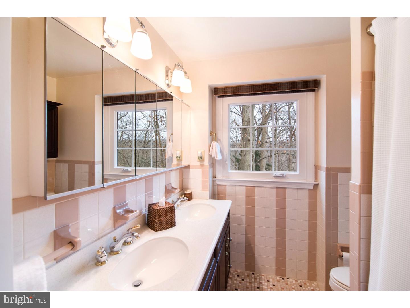 750 Weadley Road Wayne, PA 19087 - Photo 21 of 25