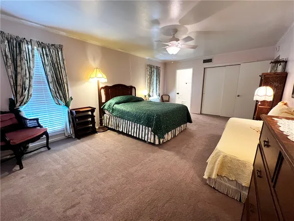 $385,000 | 1427 E Creek, Premont, TX 78375