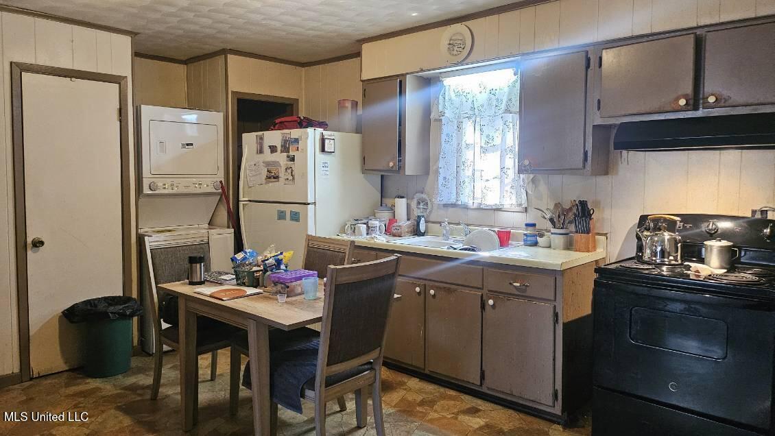 31 Otto Sanford Road Courtland, MS 38620 - Photo 2 of 10 989b815a-3c10-4b5e-a496-4761391aedd9