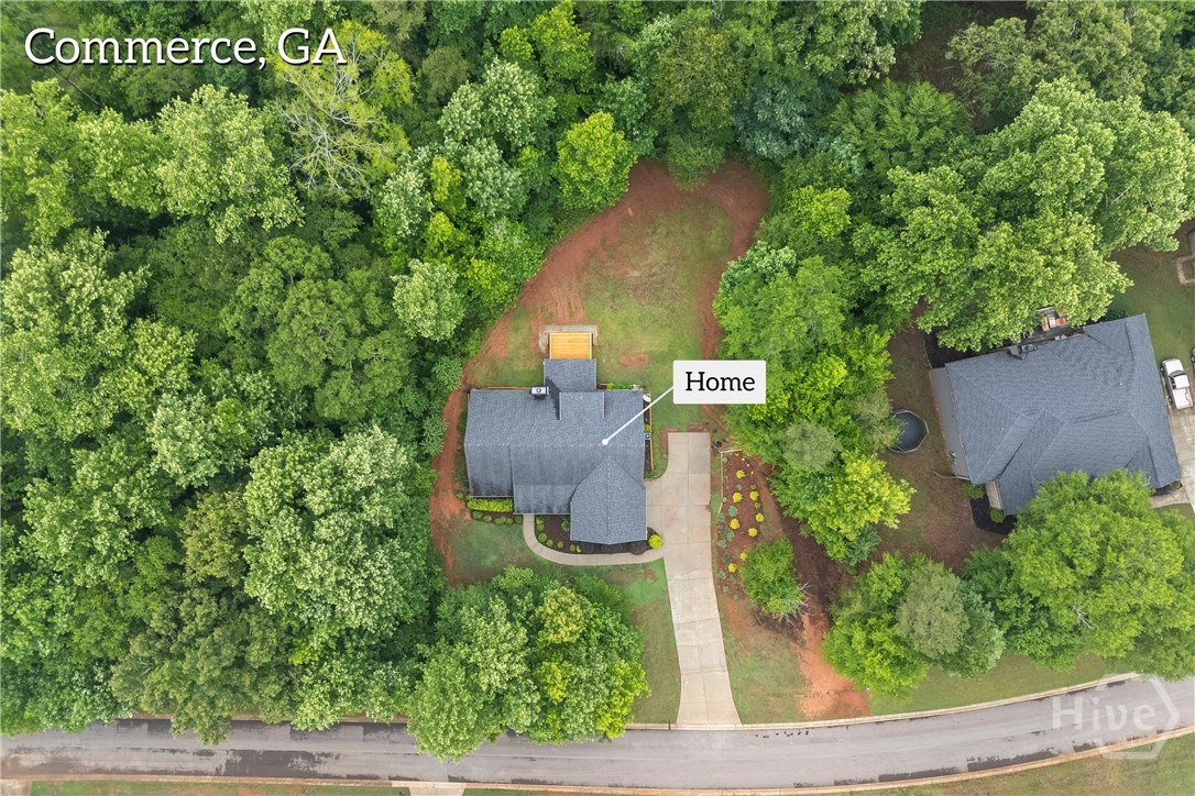 717 Oconee Lane Commerce, GA 30529 - Photo 4 of 57
