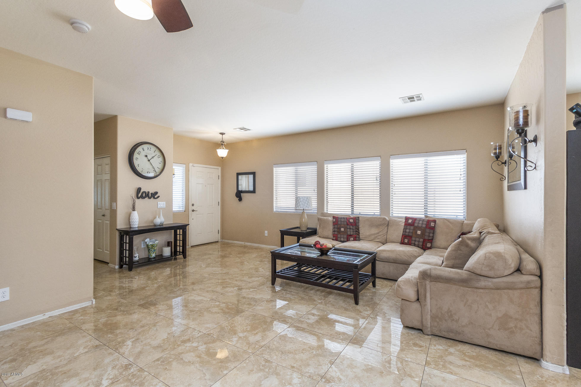 10225 West Chipman Road Tolleson, AZ 85353 - Photo 3 of 20 3) GREAT ROOM