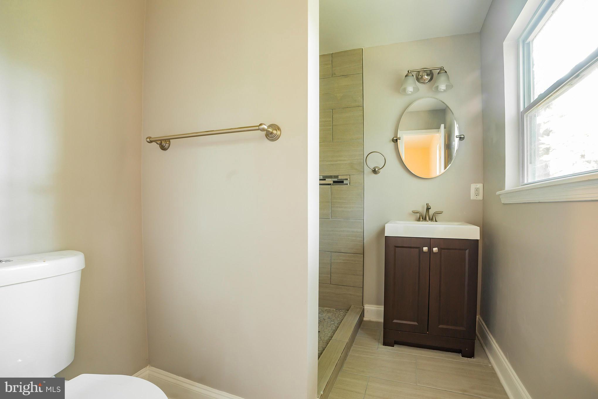 3301 Lineboro Road Manchester, MD 21102 - Photo 8 of 21 Bath (Master)