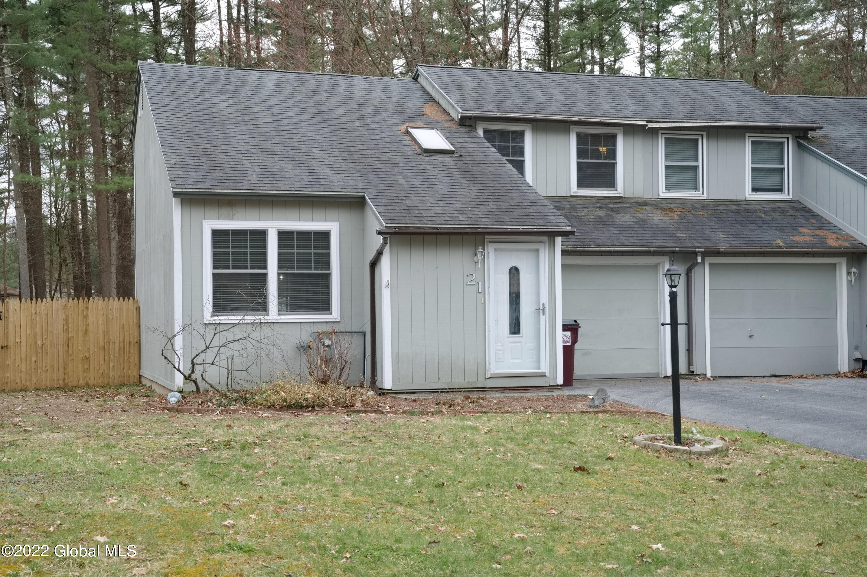 21 Wake Robin Road Malta, NY 12020 - Photo 1 of 23 Front of house