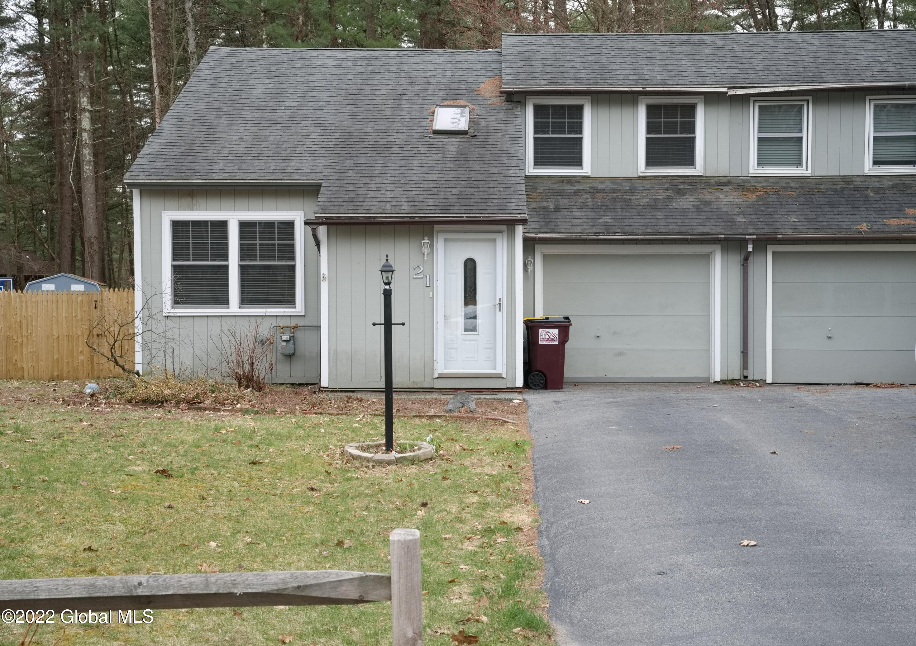 21 Wake Robin Road Malta, NY 12020 - Photo 23 of 23 Front of house