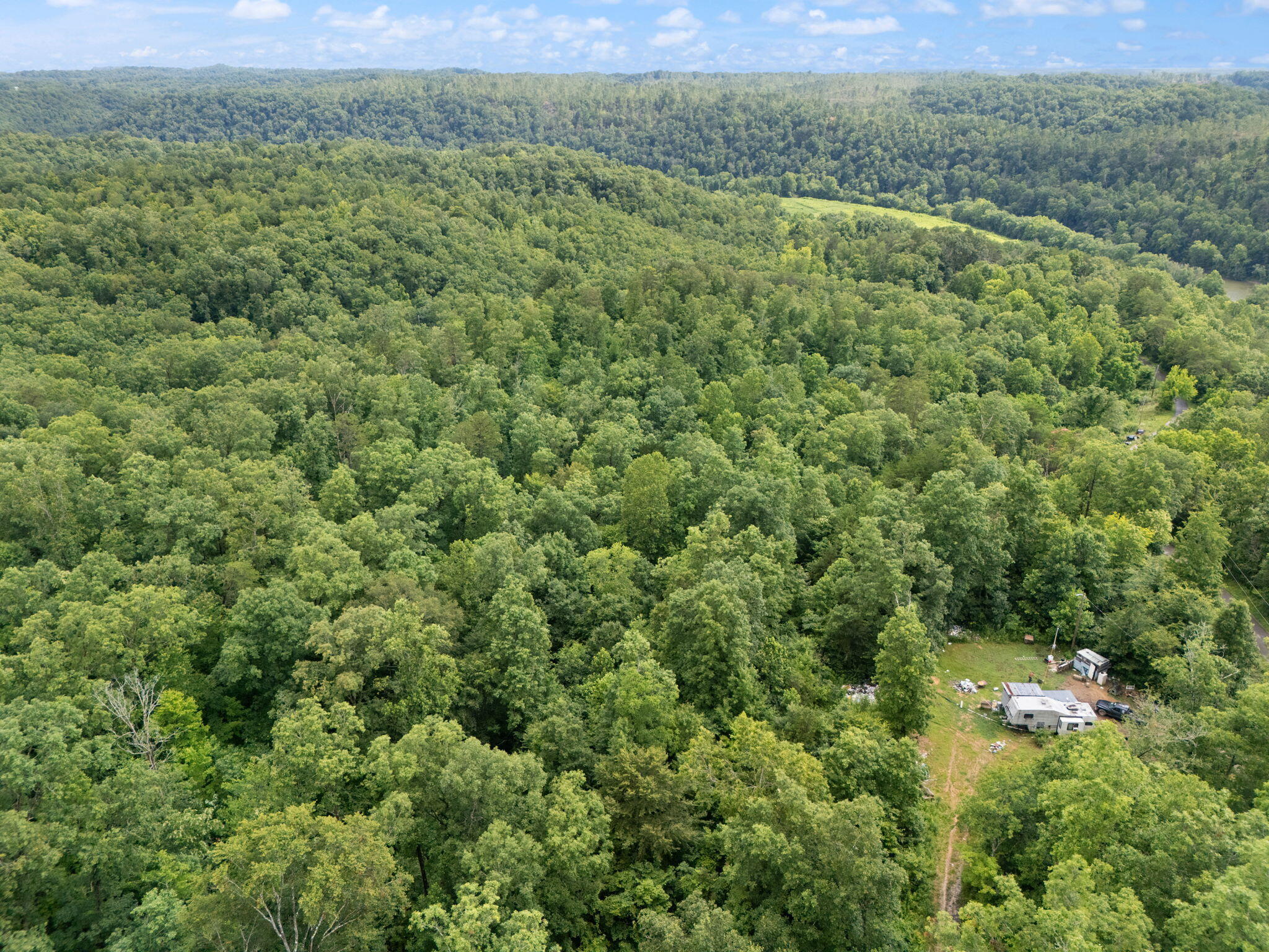 2401 Belle Point Road Beattyville, KY 41311 - Photo 21 of 28 21-web-or-mls-DJI_20250701160604_0300_D