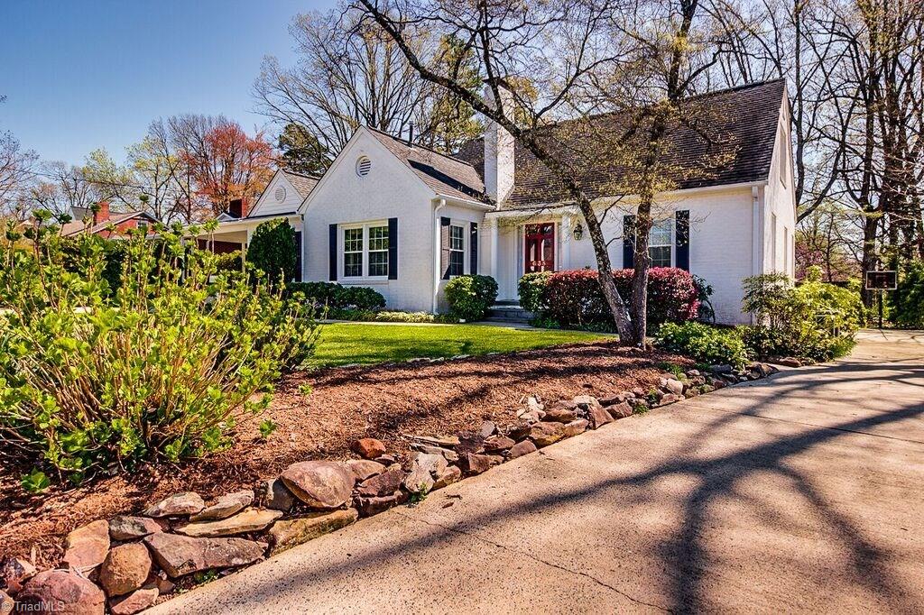 638 Redding Road Asheboro, NC 27203 - Photo 2 of 29 Gallery Image 2
