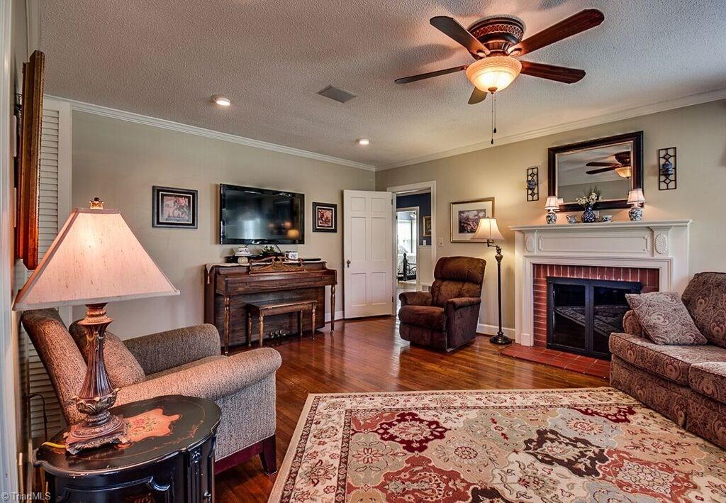 638 Redding Road Asheboro, NC 27203 - Photo 12 of 29 Gallery Image 12