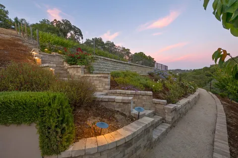 $5,999,000 | 17435 Phillips Avenue, Los Gatos, CA 95030