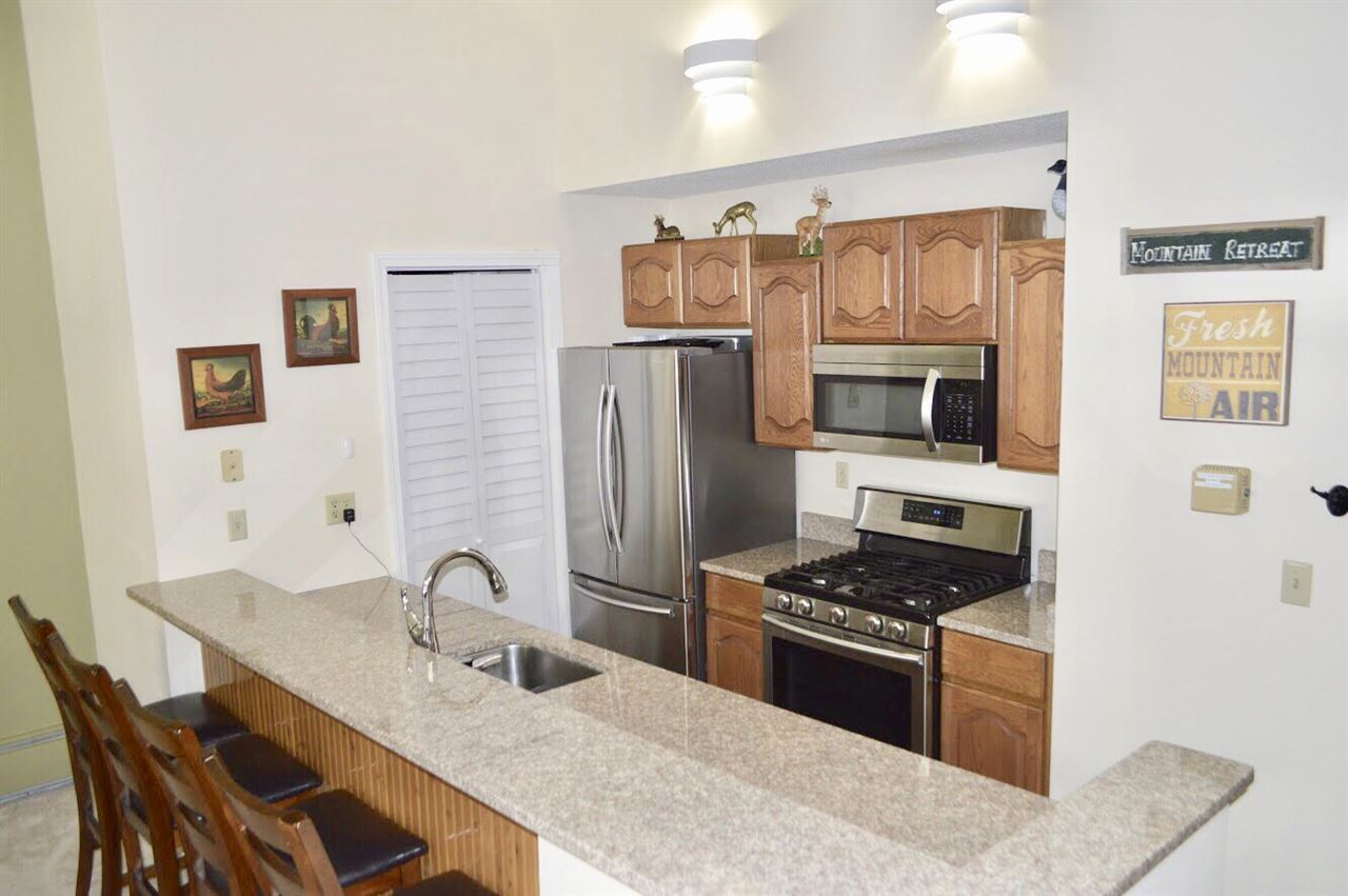 5 R Northbrook Village Road, Unit A34 West Dover, VT 05356 - Photo 4 of 20 Gallery Image 4