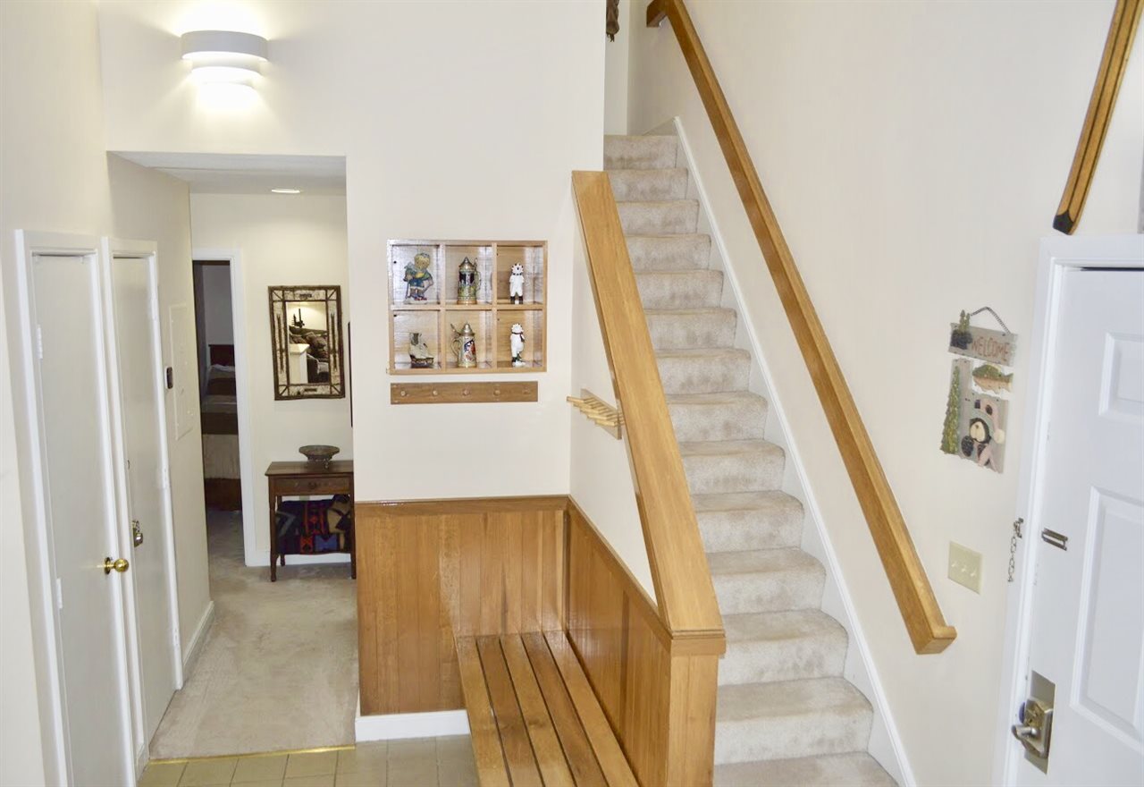 5 R Northbrook Village Road, Unit A34 West Dover, VT 05356 - Photo 9 of 20 Gallery Image 9