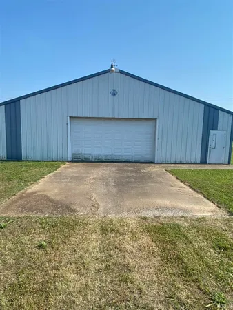 $100,000 | 1790 West 4th Street, Mount Vernon, IN 47620