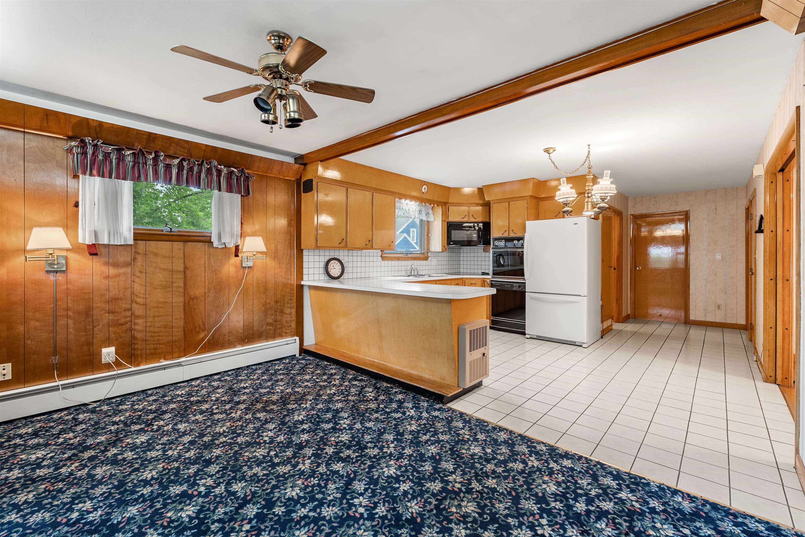 24 Plummer Street Goffstown, NH 03102 - Photo 7 of 42