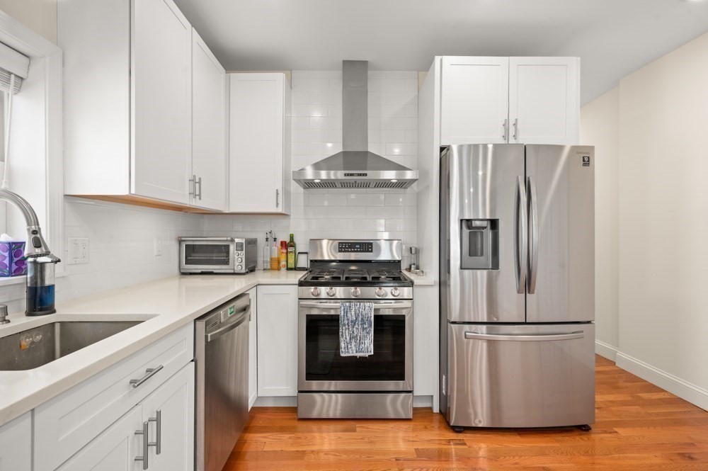 583 Main Street, Unit 583 Medford, MA 02155 - Photo 7 of 36