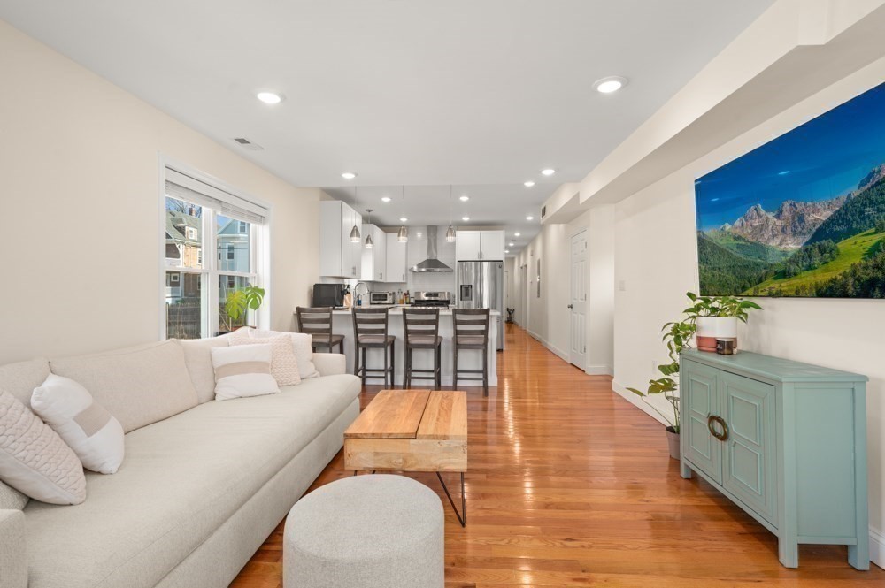 583 Main Street, Unit 583 Medford, MA 02155 - Photo 9 of 36