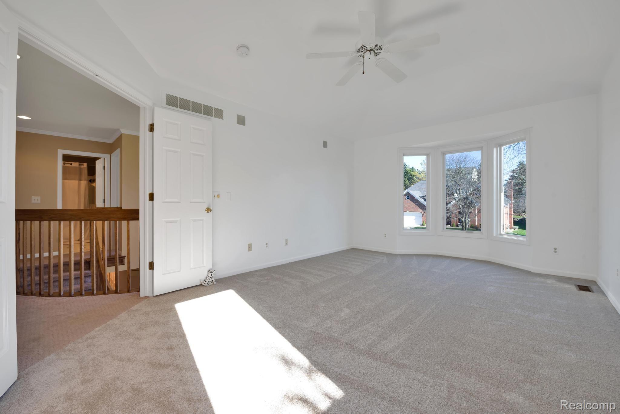 2177 Clinton View Circle Rochester, MI 48309 - Photo 42 of 74 Gallery Image 42