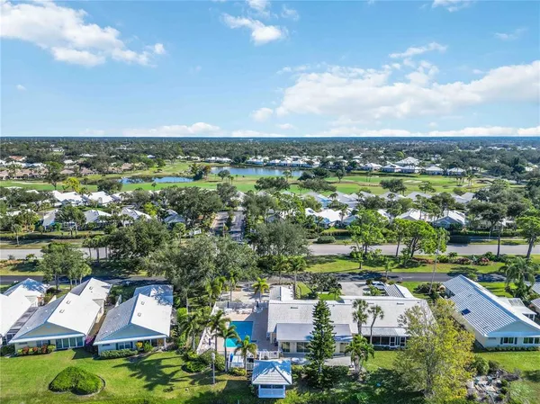 $299,900 | 805 Harrington Lake Drive North, Unit 76, Venice, FL 34293