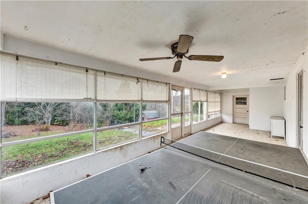 119 Shafer Road Coraopolis, PA 15108 - Photo 20 of 25 Gallery Image 20