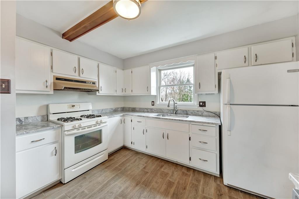 119 Shafer Road Coraopolis, PA 15108 - Photo 7 of 25 Gallery Image 7