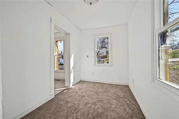 $124,999 | 1613 Clifford Street, St. Joseph, MO 64505