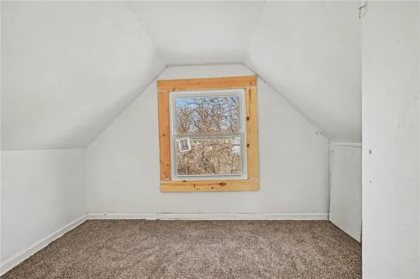 $124,999 | 1613 Clifford Street, St. Joseph, MO 64505