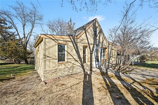 $124,999 | 1613 Clifford Street, St. Joseph, MO 64505