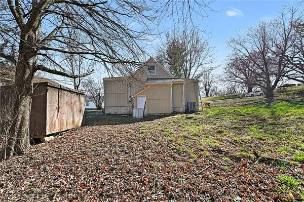 $124,999 | 1613 Clifford Street, St. Joseph, MO 64505