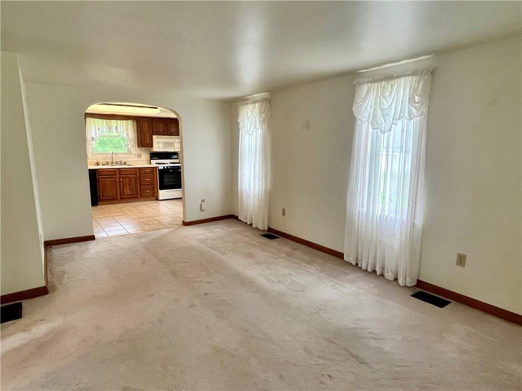252 Papermill Avenue Indiana, PA 15701 - Photo 4 of 19