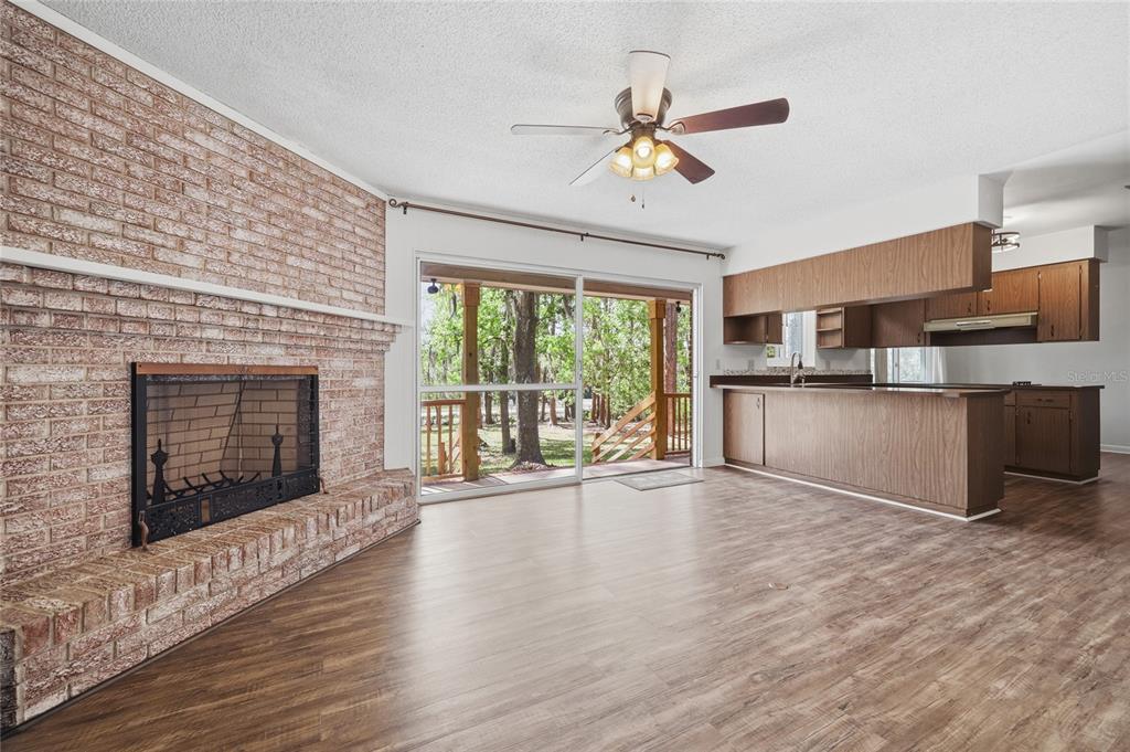 3307 Southwest 1st Way Gainesville, FL 32601 - Photo 9 of 63 Gallery Image 9